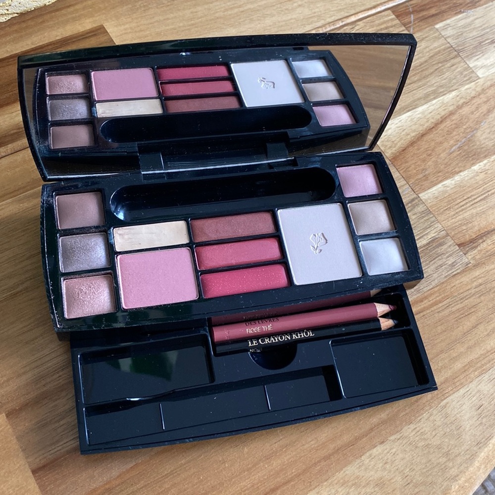 Lancôme Absolu Voyage makeup Palette